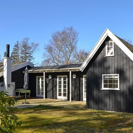 Stunning In With Wifi Holiday home